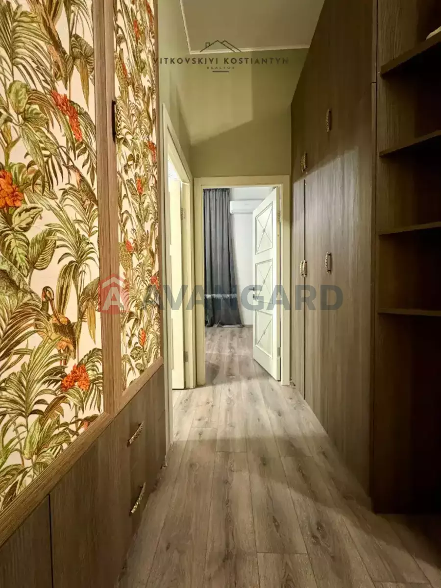 3 ��. ��������, 110/-/20 ��. �., 3/15 ������ ���� 4