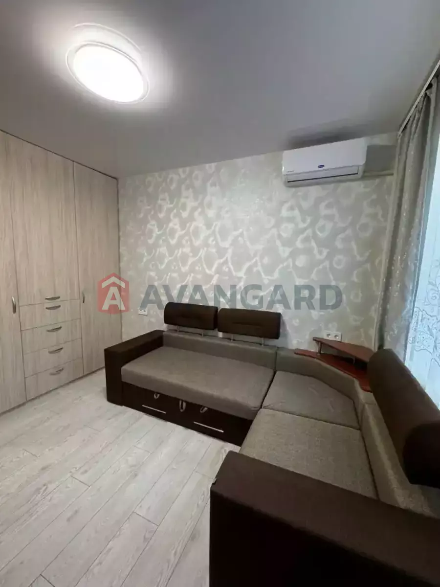 1 . , 32/-/- . ., 1/4   5