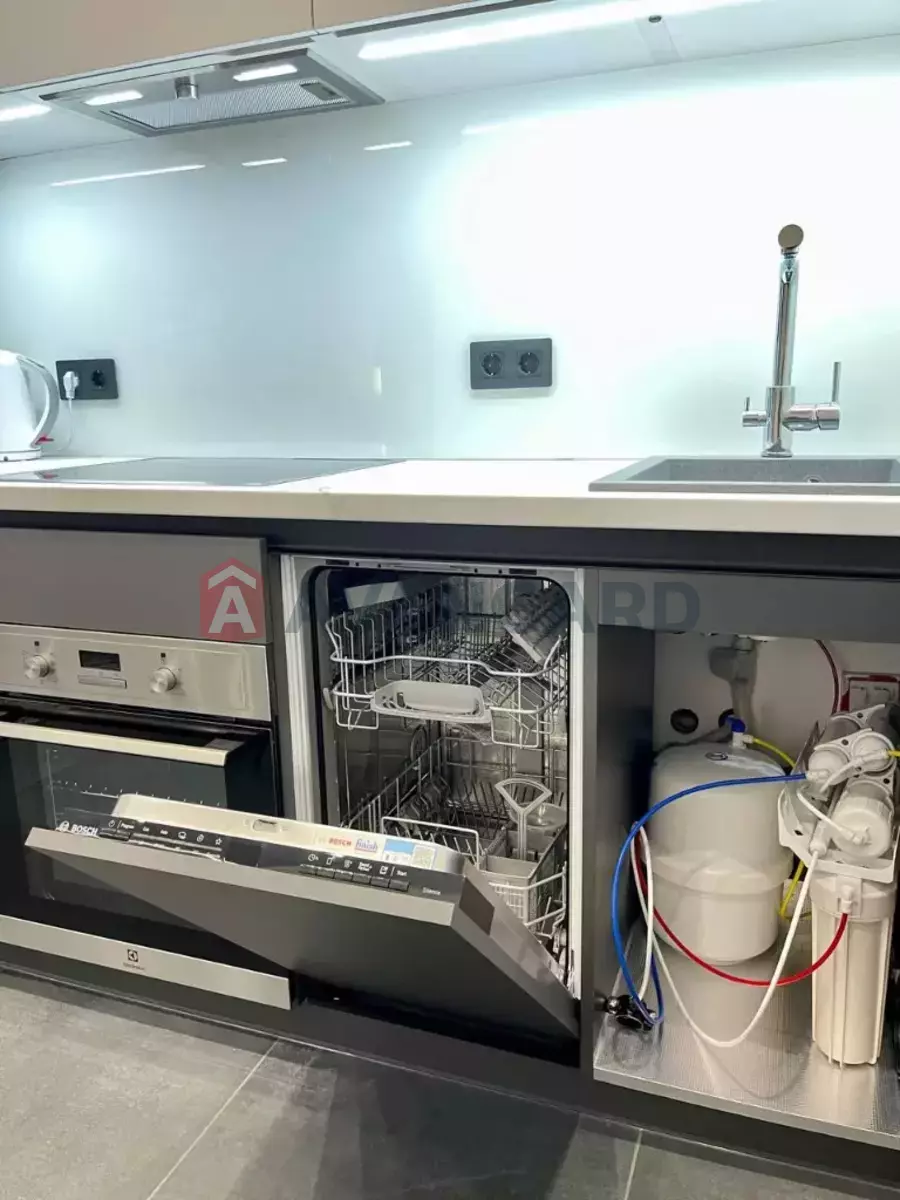 2 ��. ��������, 40/-/- ��. �., 3/12 ������ ���� 4