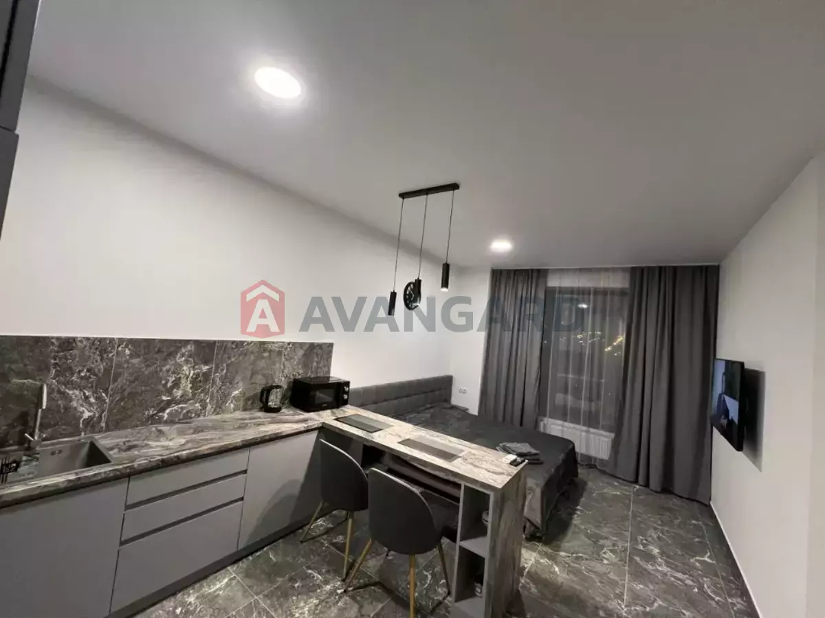 1 ����. ��������, 35/28/8 ��. �., 12/32 ���� ���� 4