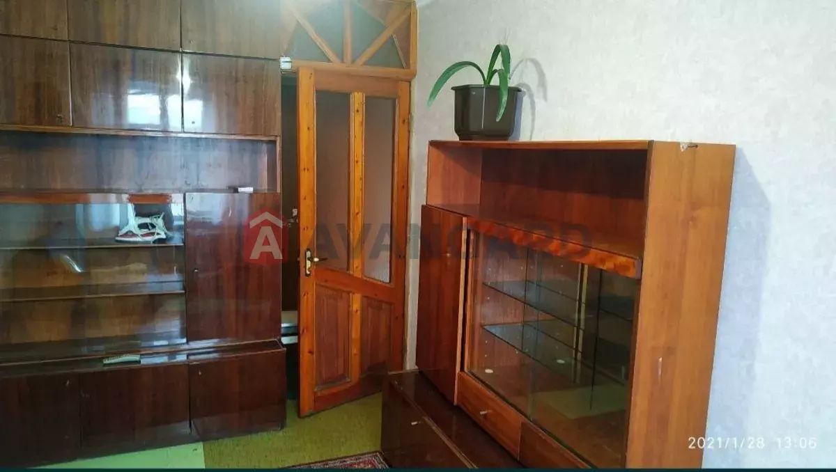 2 . , 48/-/8 . ., 8/9   8