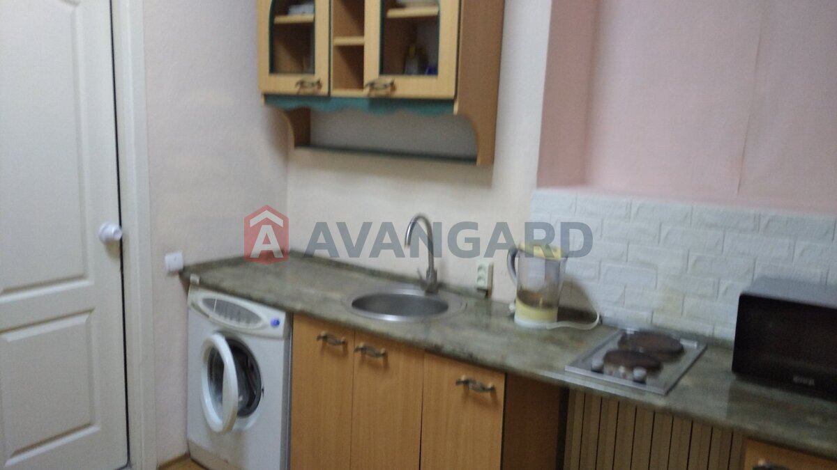 1 ��. ��������, 40/-/10 ��. �., 1/2 ������ ���� 10