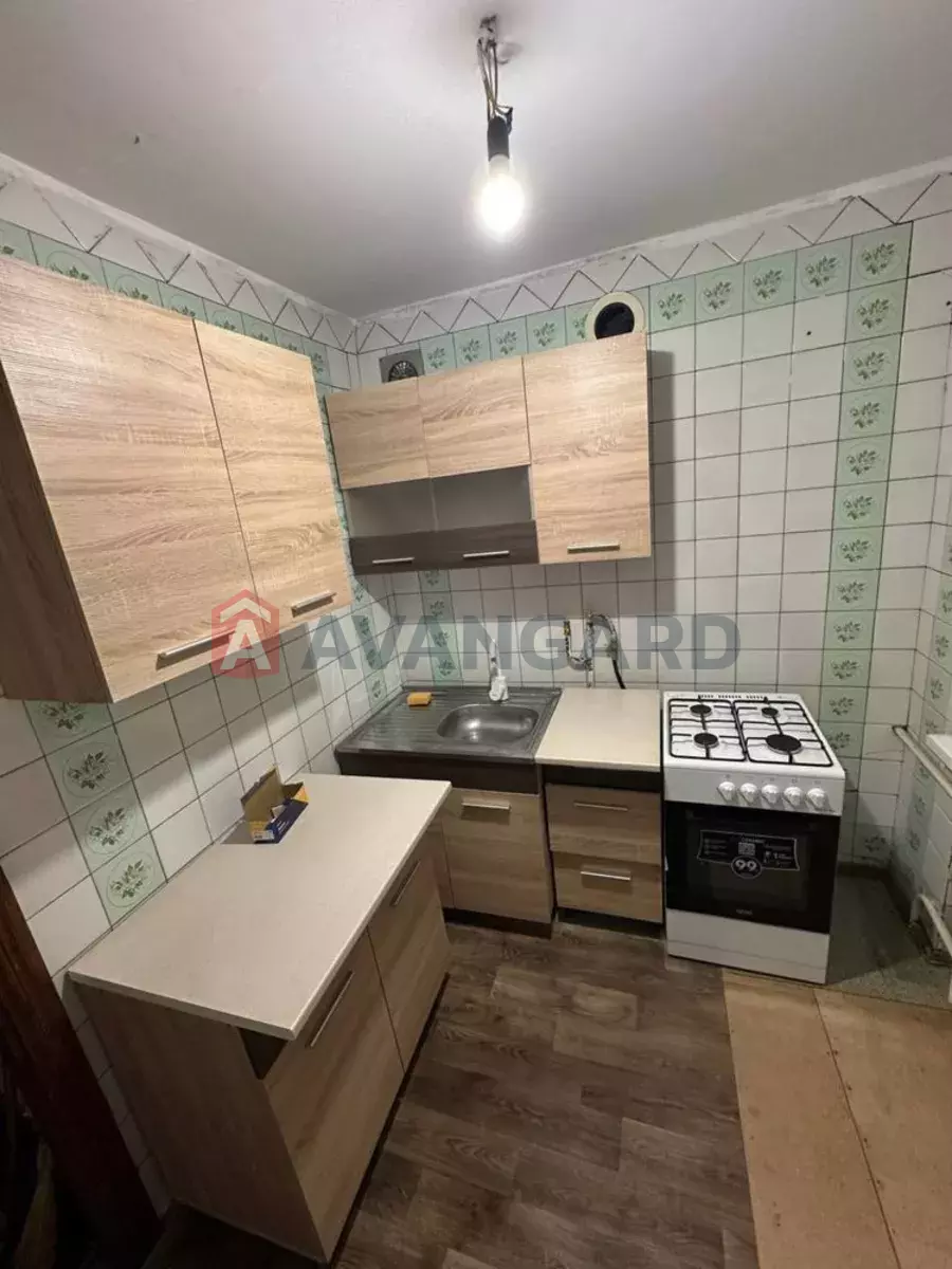 3 ��. ��������, 52/-/6 ��. �., 5/5 ������ ���� 1