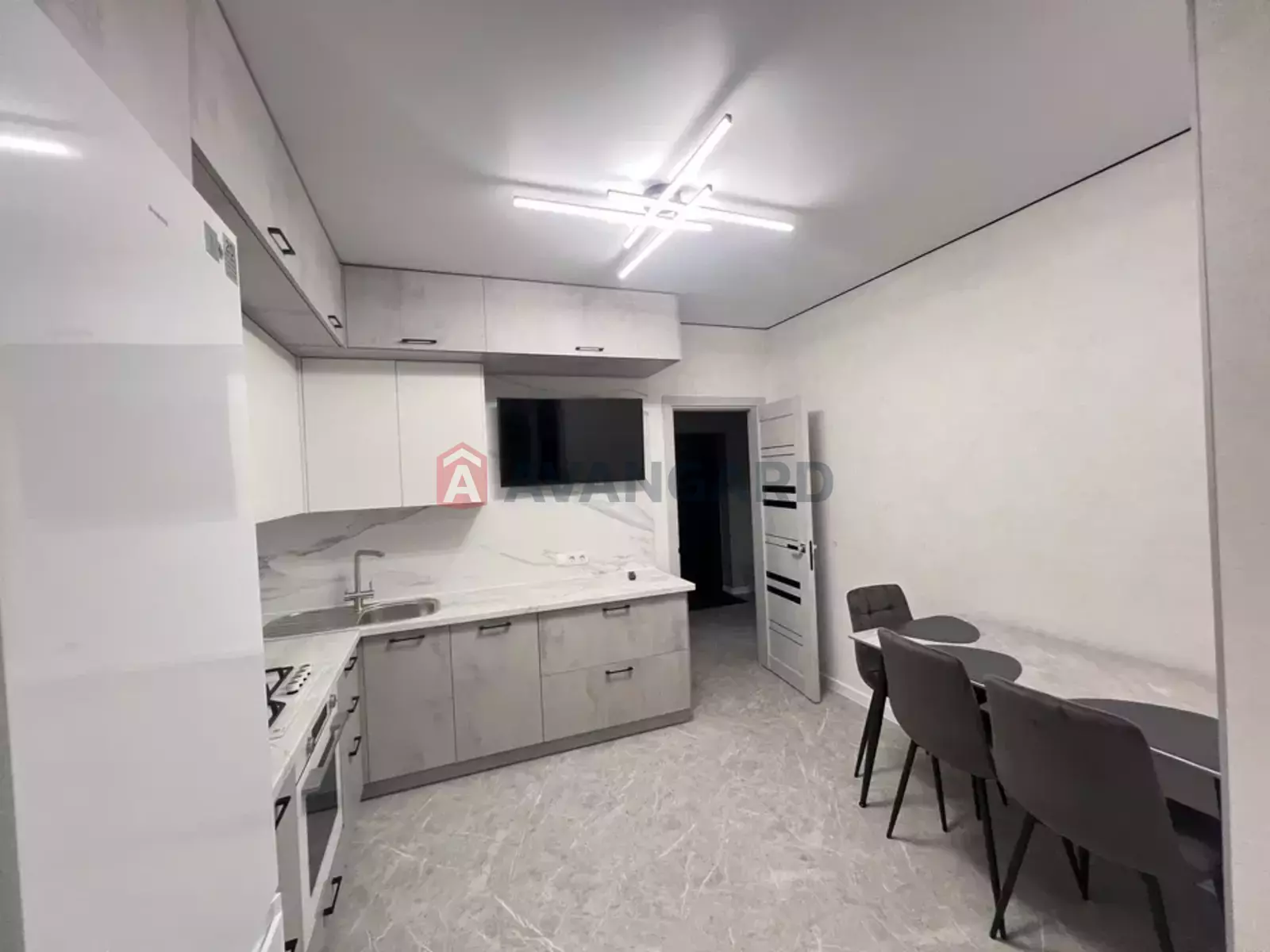 1 ��. ��������, 45/-/16 ��. �., 4/10 ������ ���� 7