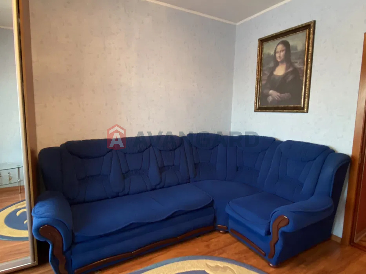 2 ��. ��������, 45/-/7 ��. �., 5/5 ������ ���� 3