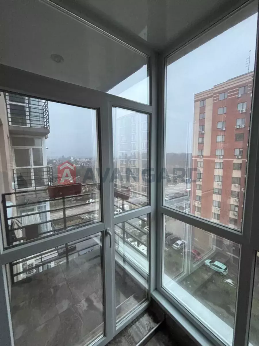 2 ����. ��������, 46/-/20 ��. �., 8/10 ���� ���� 7