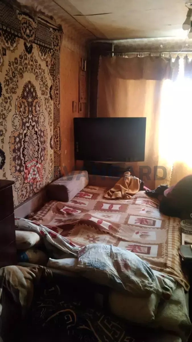 1 ����. ��������, 18/-/18 ��. �., 2/2 ���� ���� 3