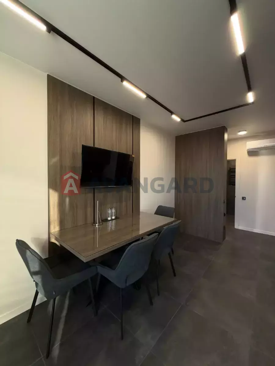 2 ��. ��������, 60/40/15 ��. �., 16/17 ������ ���� 1