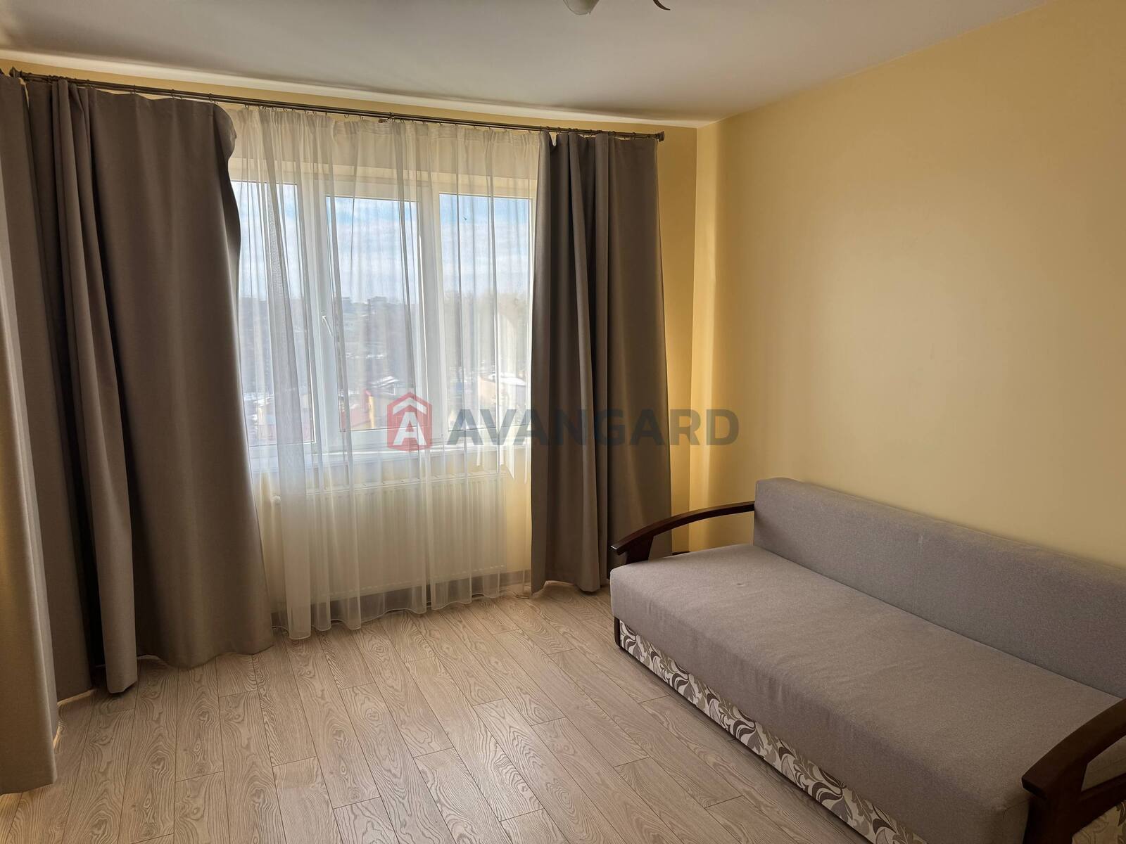 2 ��. ��������, 88/50/16 ��. �., 7/9 ������ ���� 2