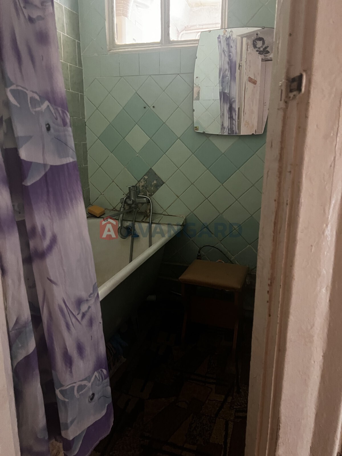 2 ��. ��������, 42/-/7 ��. �., 5/5 ������ ���� 6