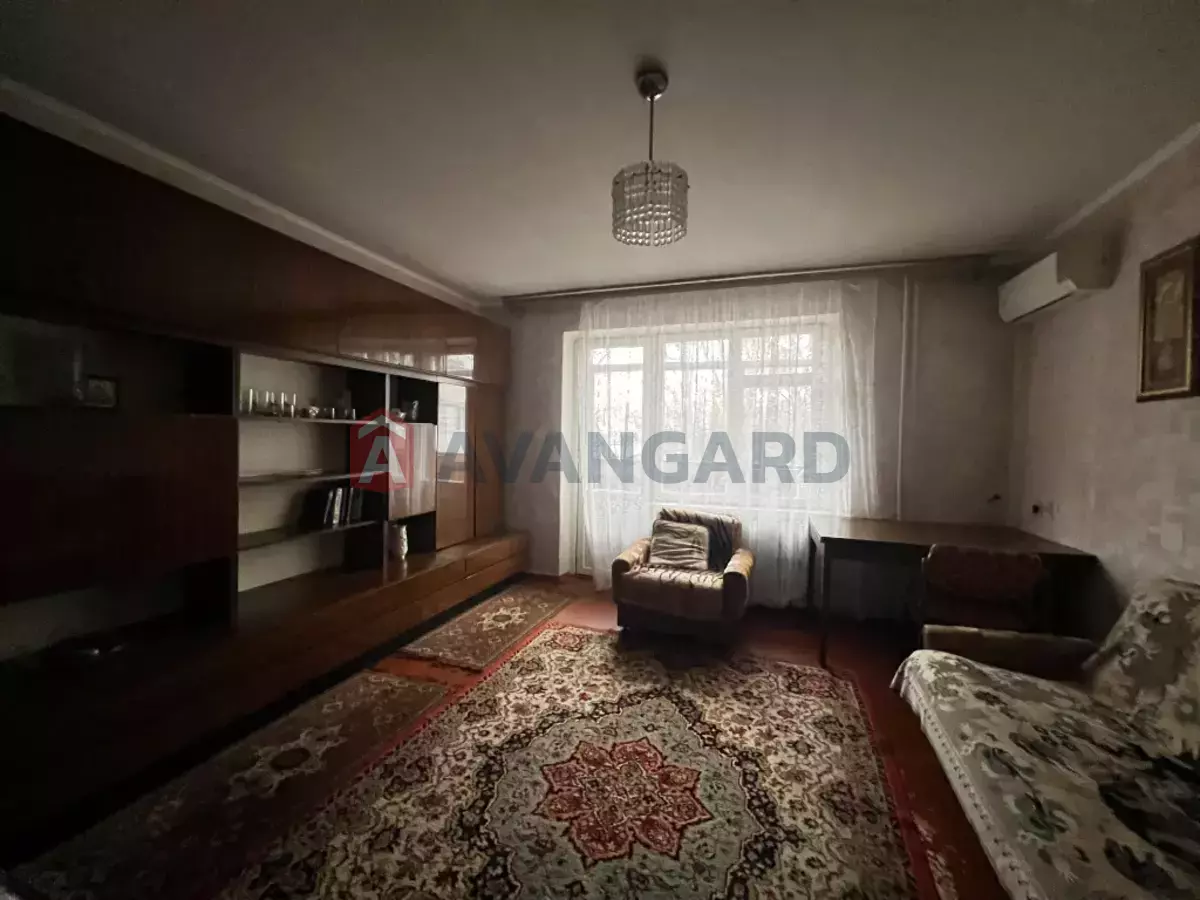 3 . , 68/-/- . ., 3/9   2