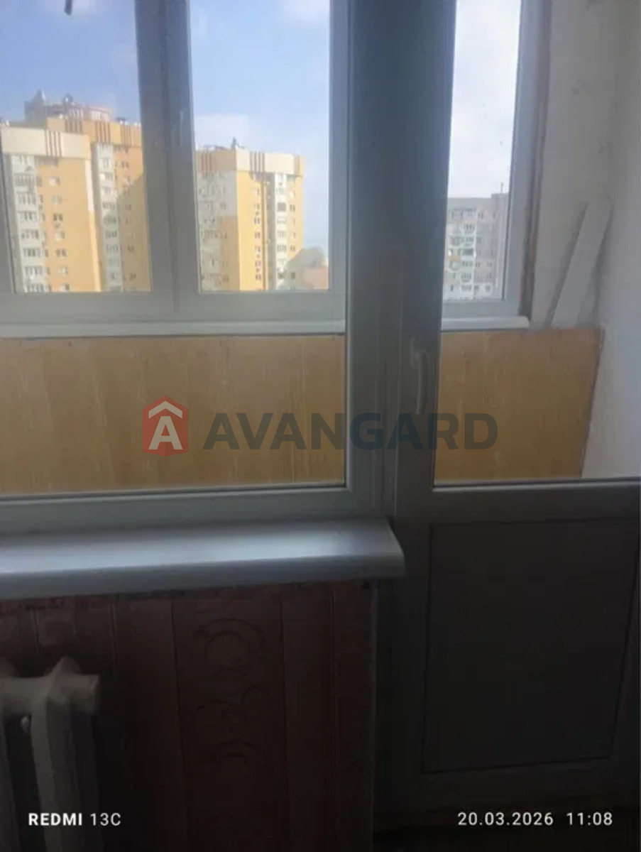 1 ��. ��������, 37/-/9 ��. �., 8/9 ������ ���� 4