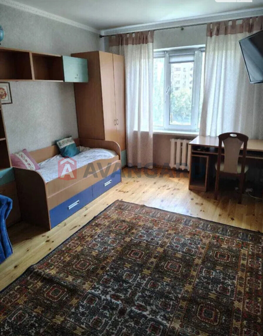 2 ��. ��������, 58/-/13 ��. �., 4/16 ������ ���� 3