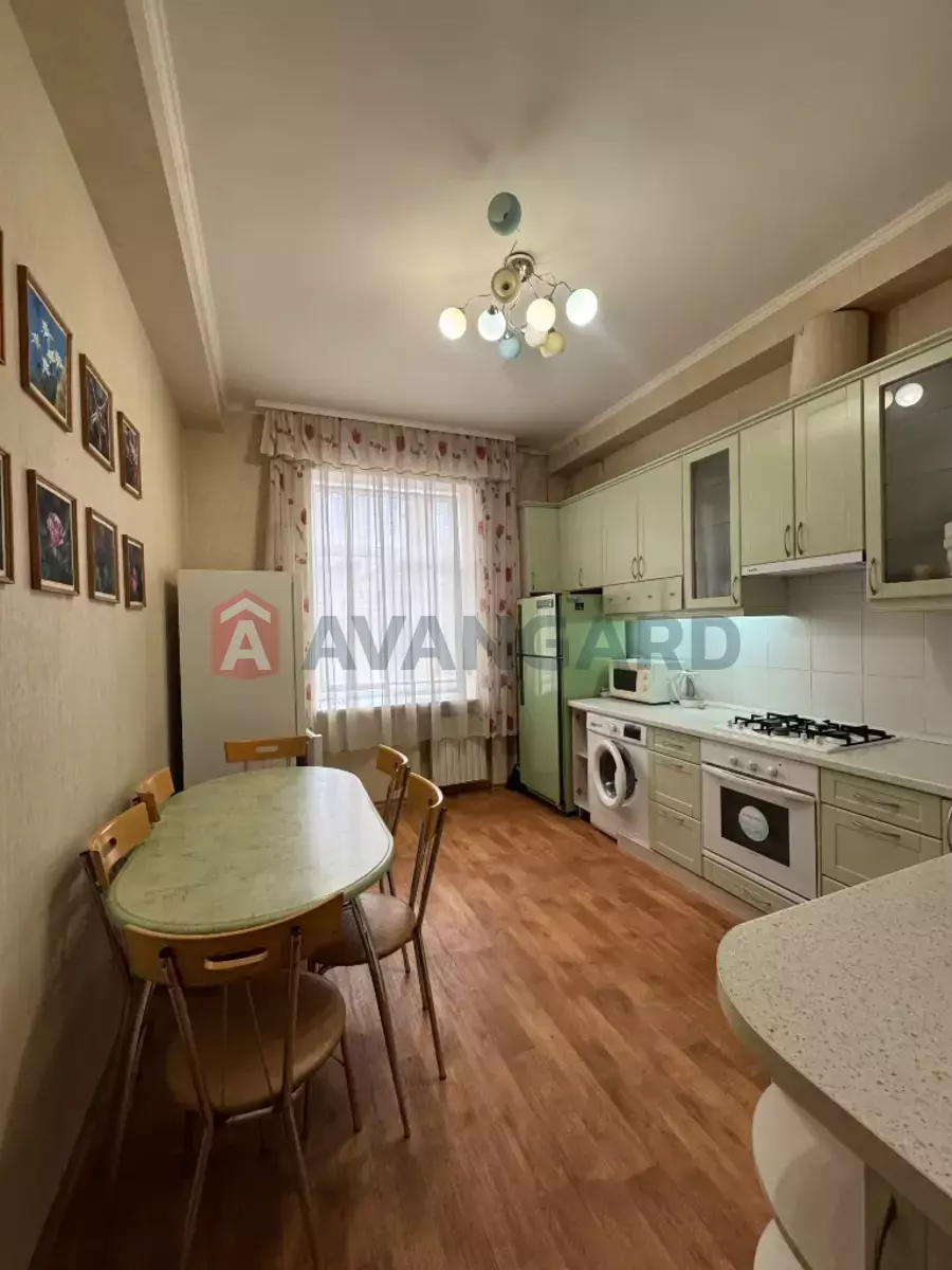 2 ����. ��������, 62/-/10 ��. �., 4/5 ���� ���� 1