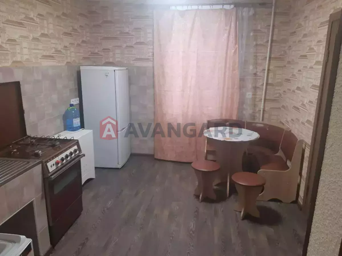 1 ����. ��������, 42/-/15 ��. �., 1/2 ���� ���� 1