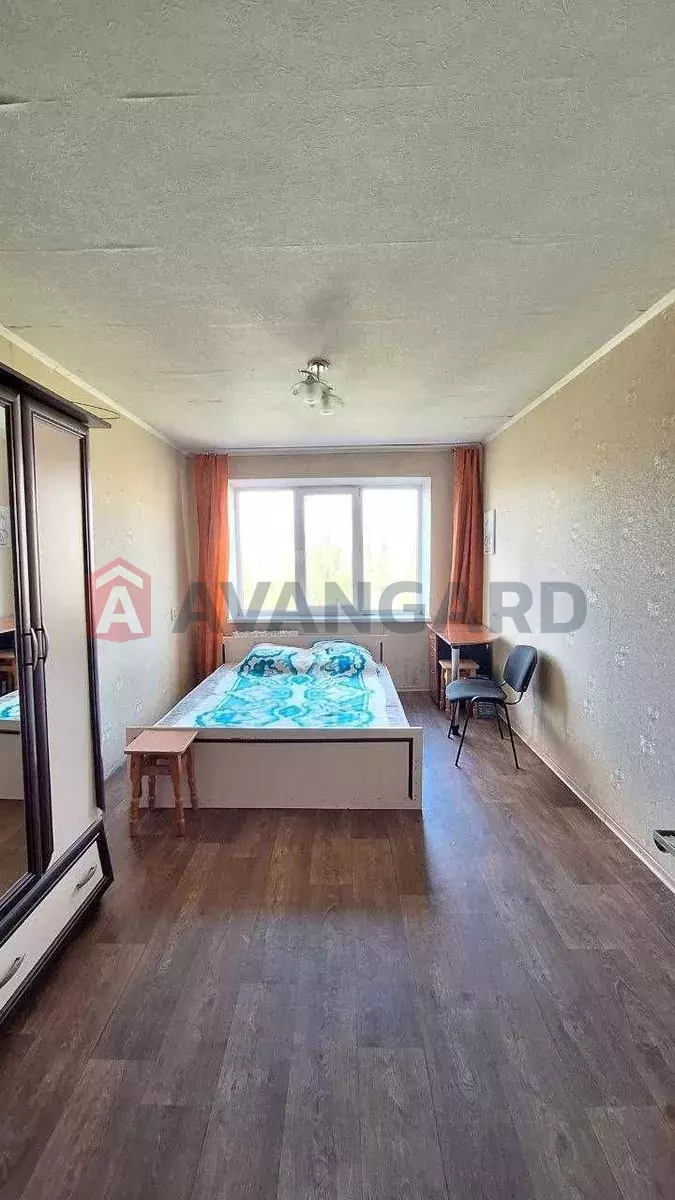 1 ��. ��������, 23/-/5 ��. �., 8/9 ������ ���� 2