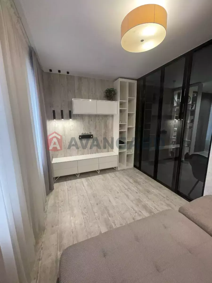 1 . , 33/-/- . ., 14/15   2