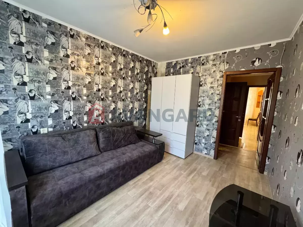 3 ��. ��������, 65/-/- ��. �., 3/9 ������ ���� 7