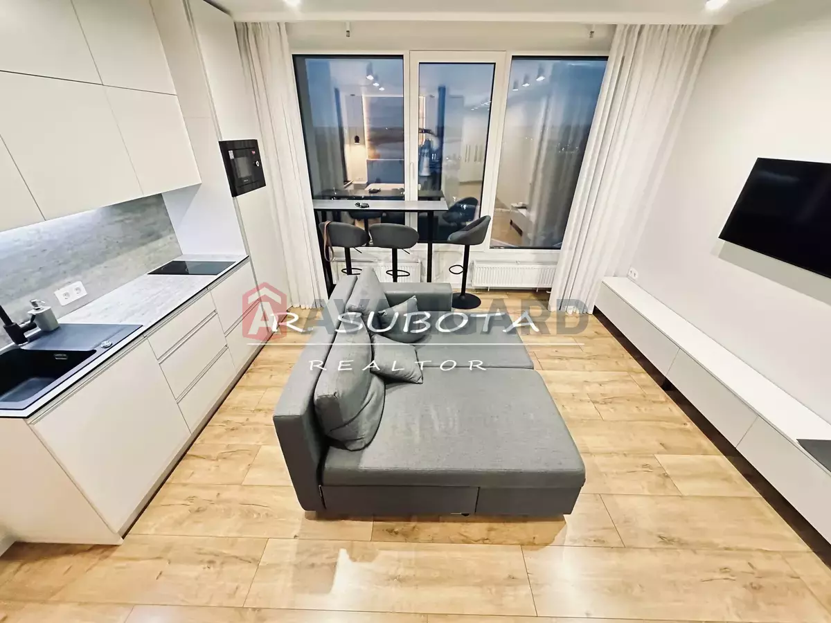 1 . , 45/-/- . ., 10/25   5