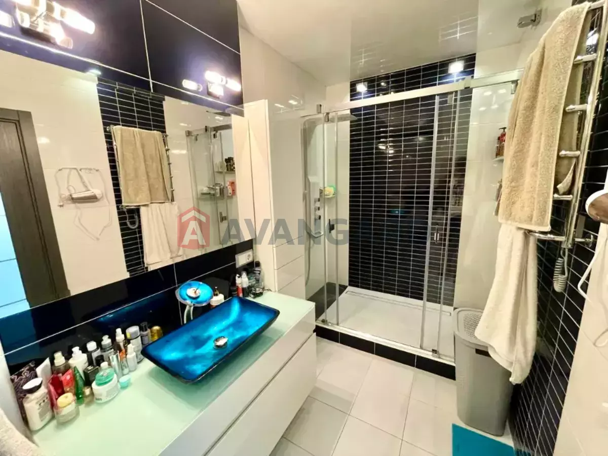 3 ��. ��������, 110/-/- ��. �., 4/14 ������ ���� 8