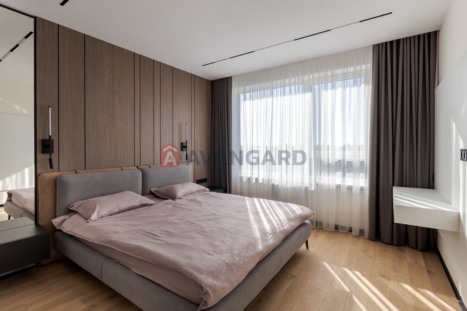 2 ��. ��������, 64,8/26,6/18 ��. �., 8/16 ������ ���� 4