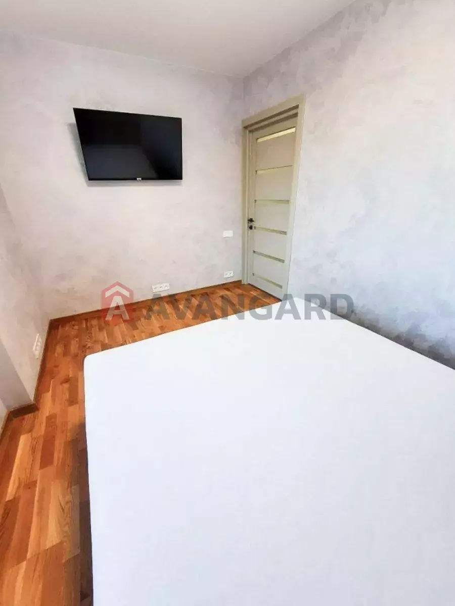 2 ����. ��������, 49/-/9 ��. �., 5/12 ���� ���� 6