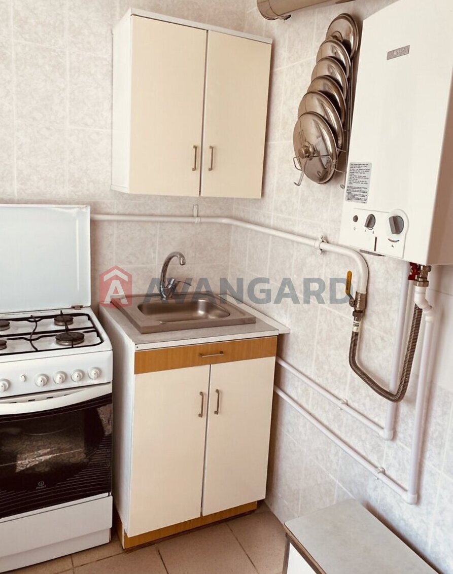 2 ��. ��������, 44/-/6 ��. �., 4/5 ������ ���� 6