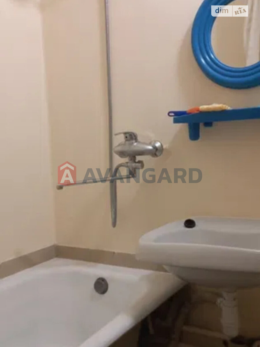 2 ��. ��������, 52/-/11 ��. �., 2/10 ������ ���� 7