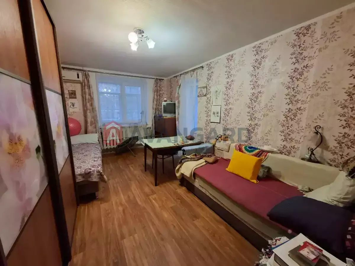 2 ��. ��������, 49/-/- ��. �., 1/9 ������ ���� 9