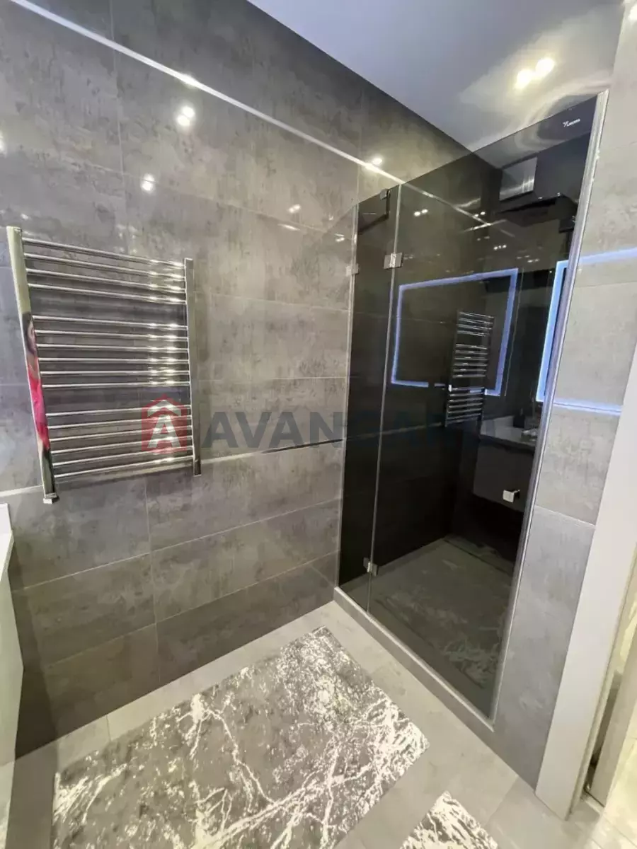 3 кім. квартира, 90/-/- кв. м., 8/24 поверх фото 9 3 кім. квартира, 90/-/- кв. м., 8/24 поверх фото 9