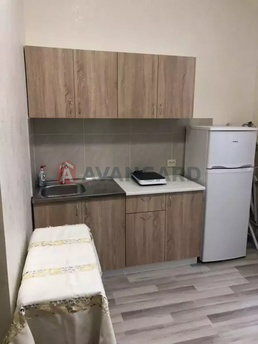 1 ����. ��������, 25/-/6 ��. �., 2/3 ���� ���� 4