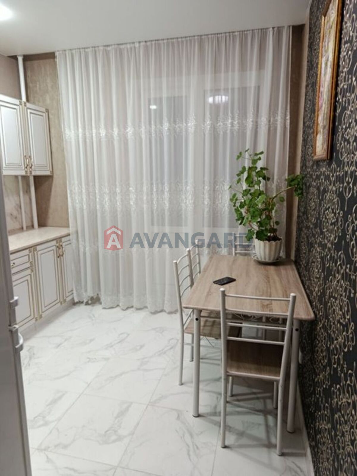 1 ����. ��������, 37/-/12 ��. �., 7/11 ���� ���� 6