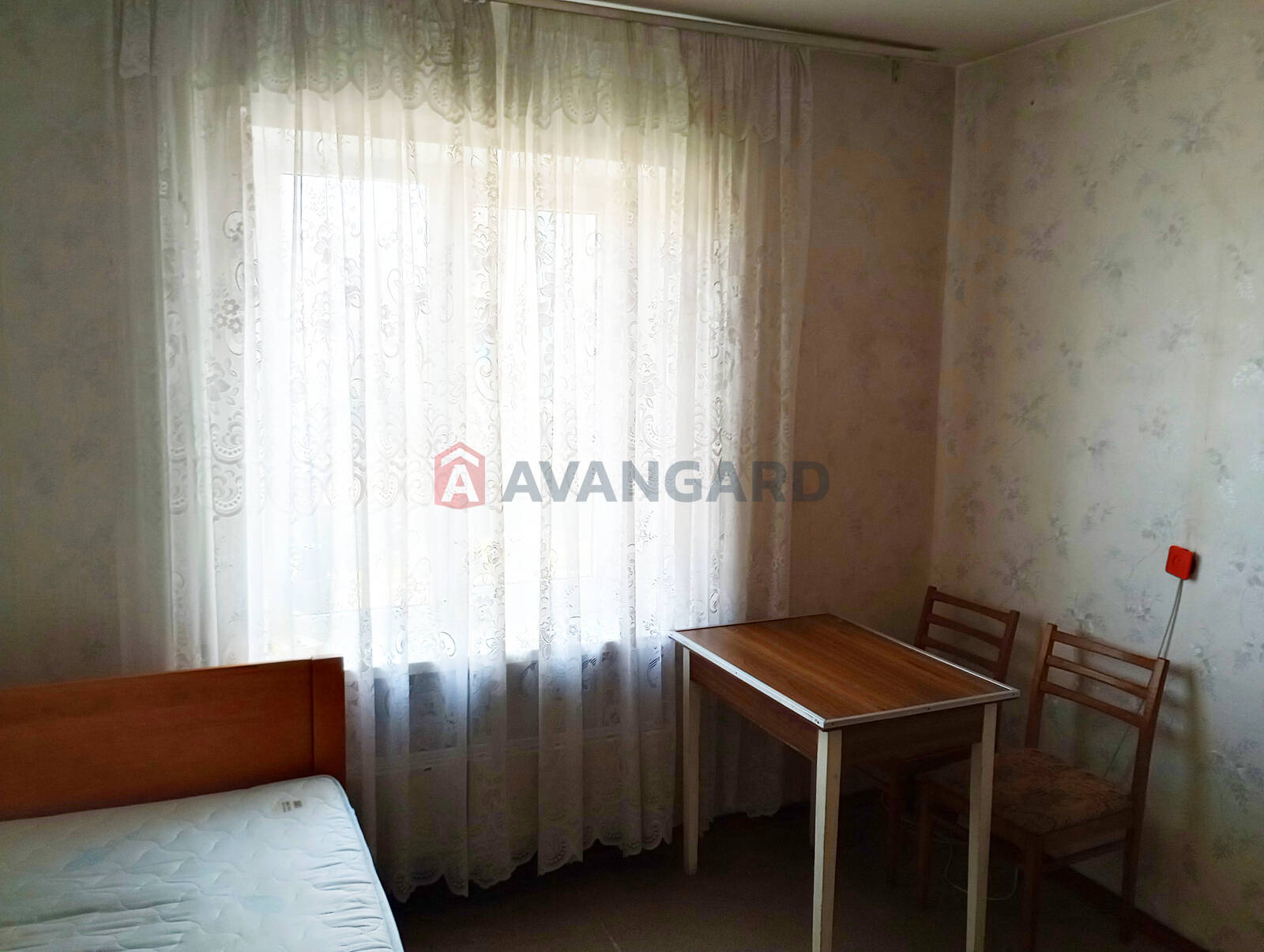 2 ��. ��������, 52/-/9 ��. �., 11/14 ������ ���� 8