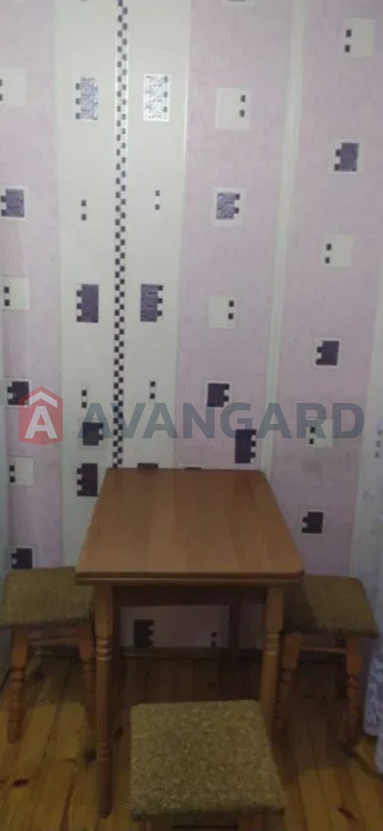 2 ��. ��������, 35/-/8 ��. �., 4/5 ������ ���� 17