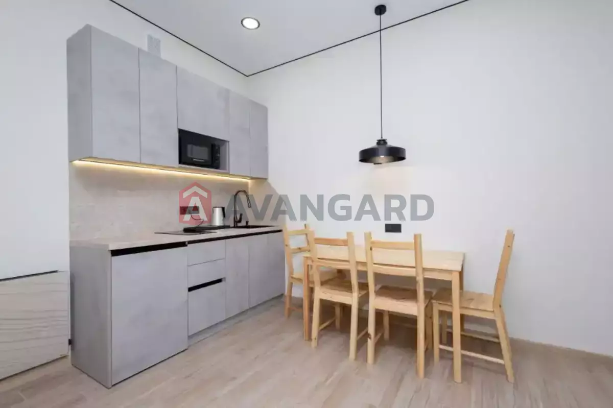 2 ��. ��������, 35/25/10 ��. �., 3/4 ������ ���� 1