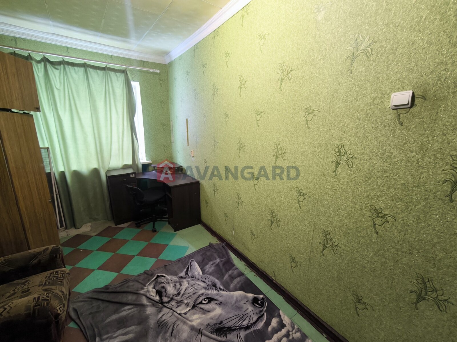 2 ��. ��������, 49/-/8 ��. �., 1/2 ������ ���� 3