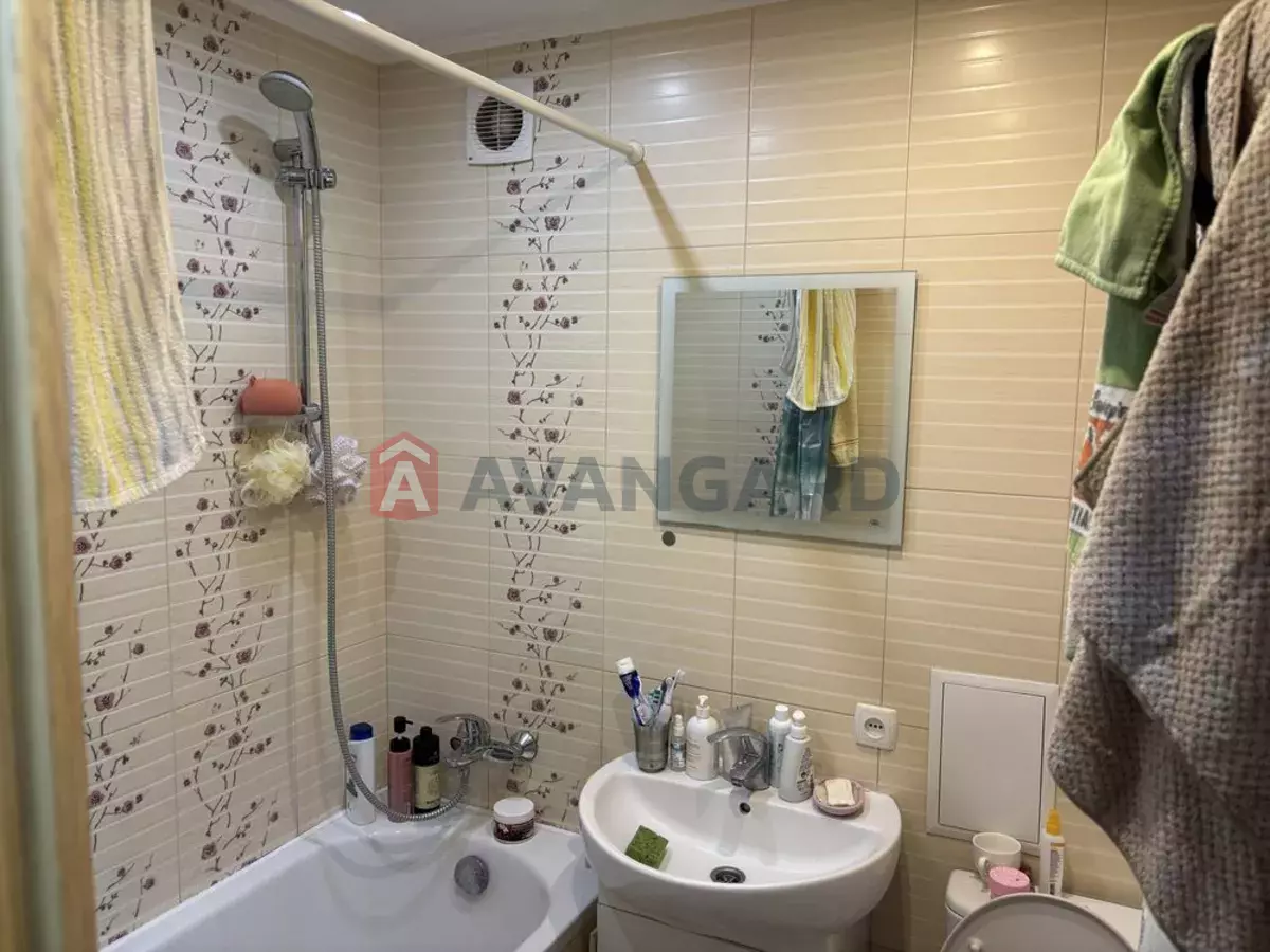 1 ����. ��������, 50/-/6 ��. �., 1/5 ���� ���� 6