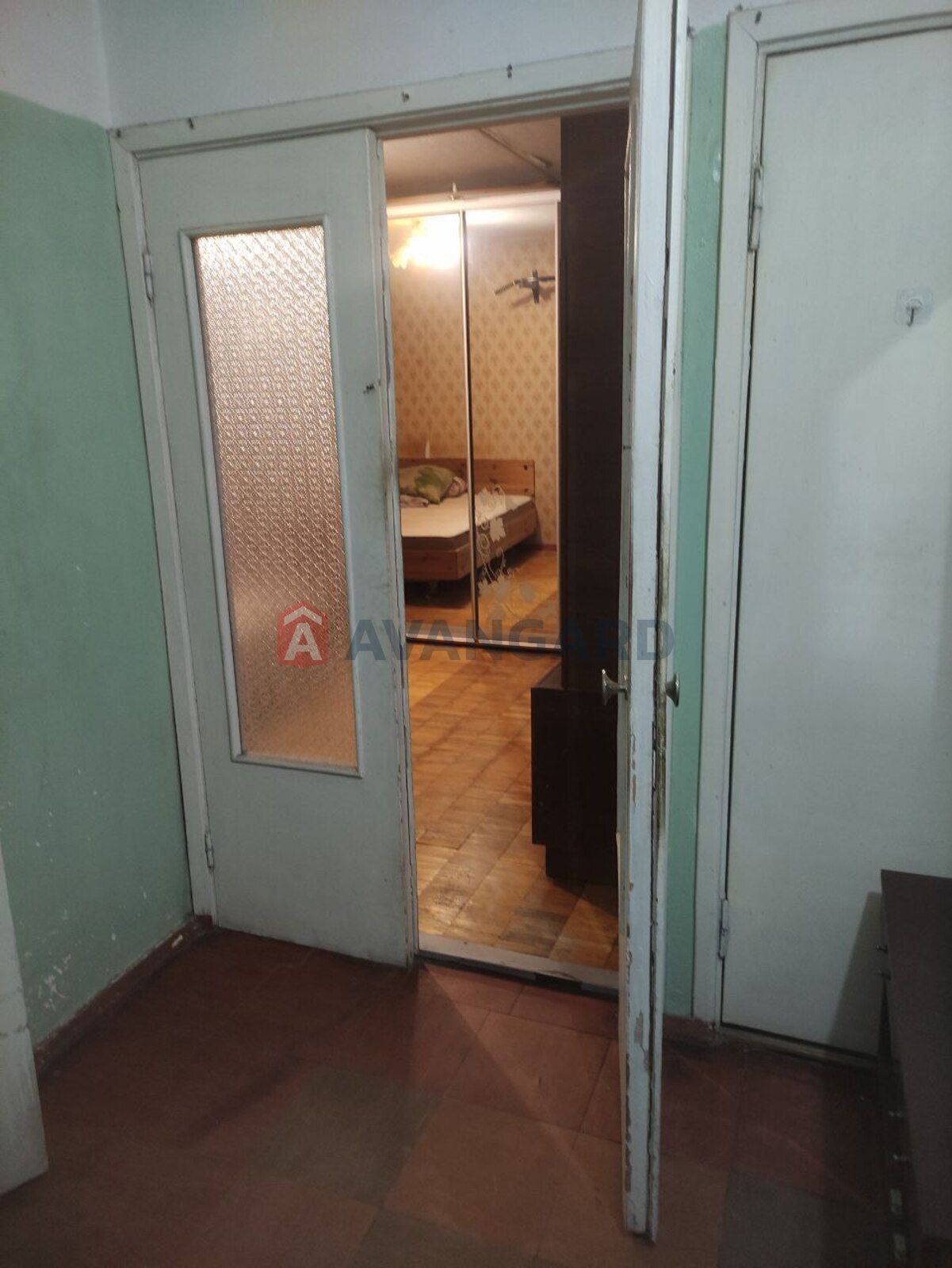 2 ��. ��������, 65/-/7 ��. �., 8/14 ������ ���� 11