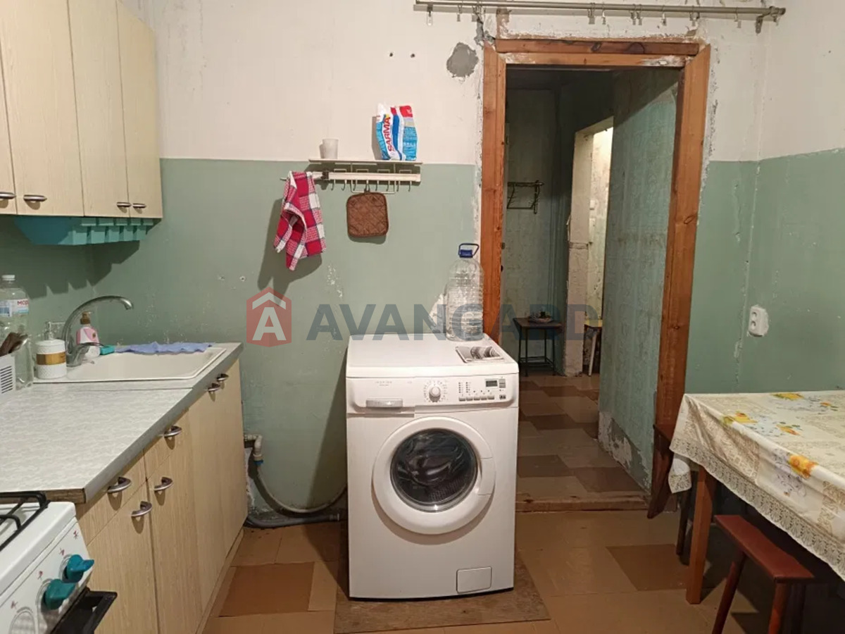 1 ��. ��������, 56/-/7 ��. �., 9/10 ������ ���� 9