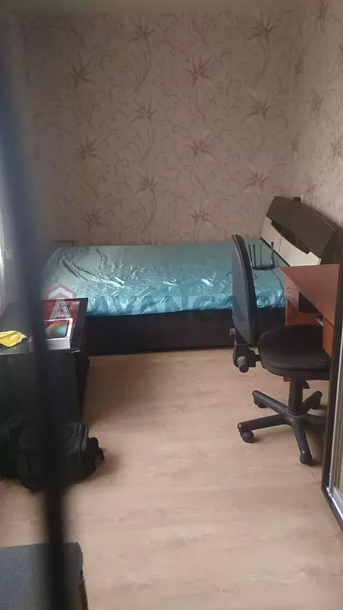 1 ��. ��������, 45/-/7 ��. �., 5/5 ������ ���� 2
