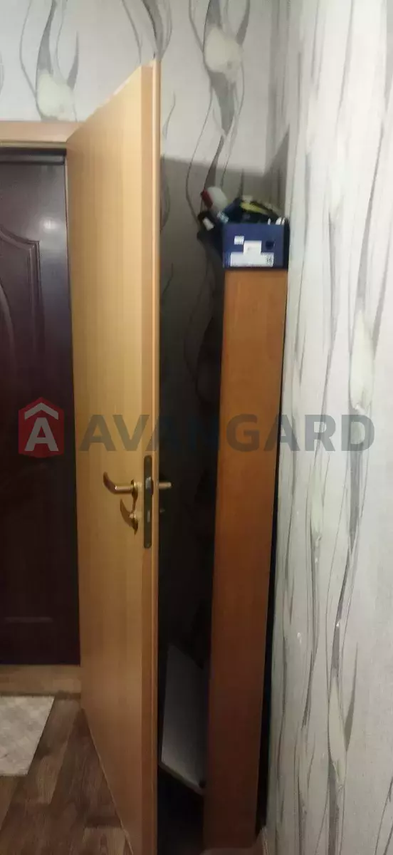 1 ����. ��������, 30/-/8 ��. �., 4/16 ���� ���� 7