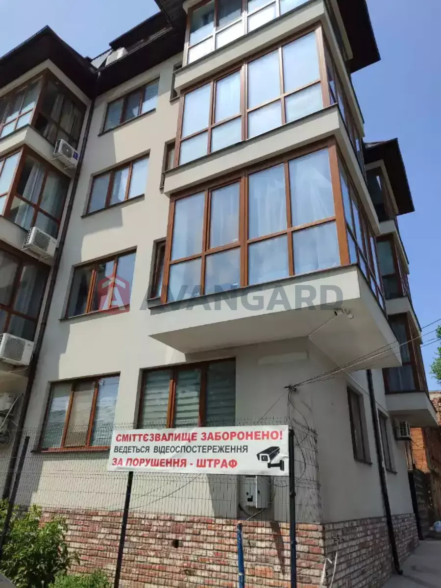 1 ��. ��������, 39/-/- ��. �., 2/4 ������ ���� 1