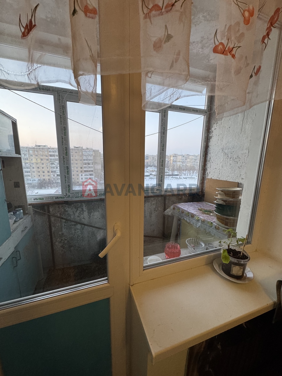 1 ��. ��������, 30/-/7 ��. �., 8/9 ������ ���� 3