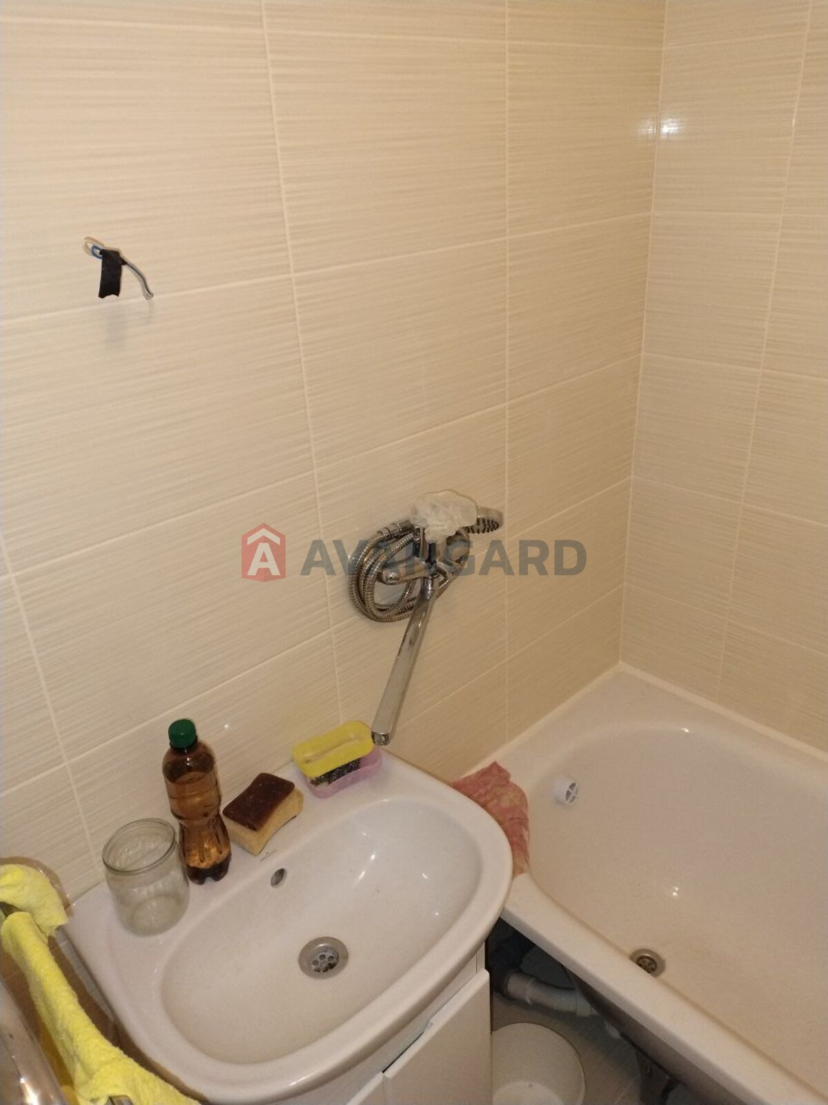 1 ����. ��������, 32/18/8 ��. �., 3/9 ���� ���� 5