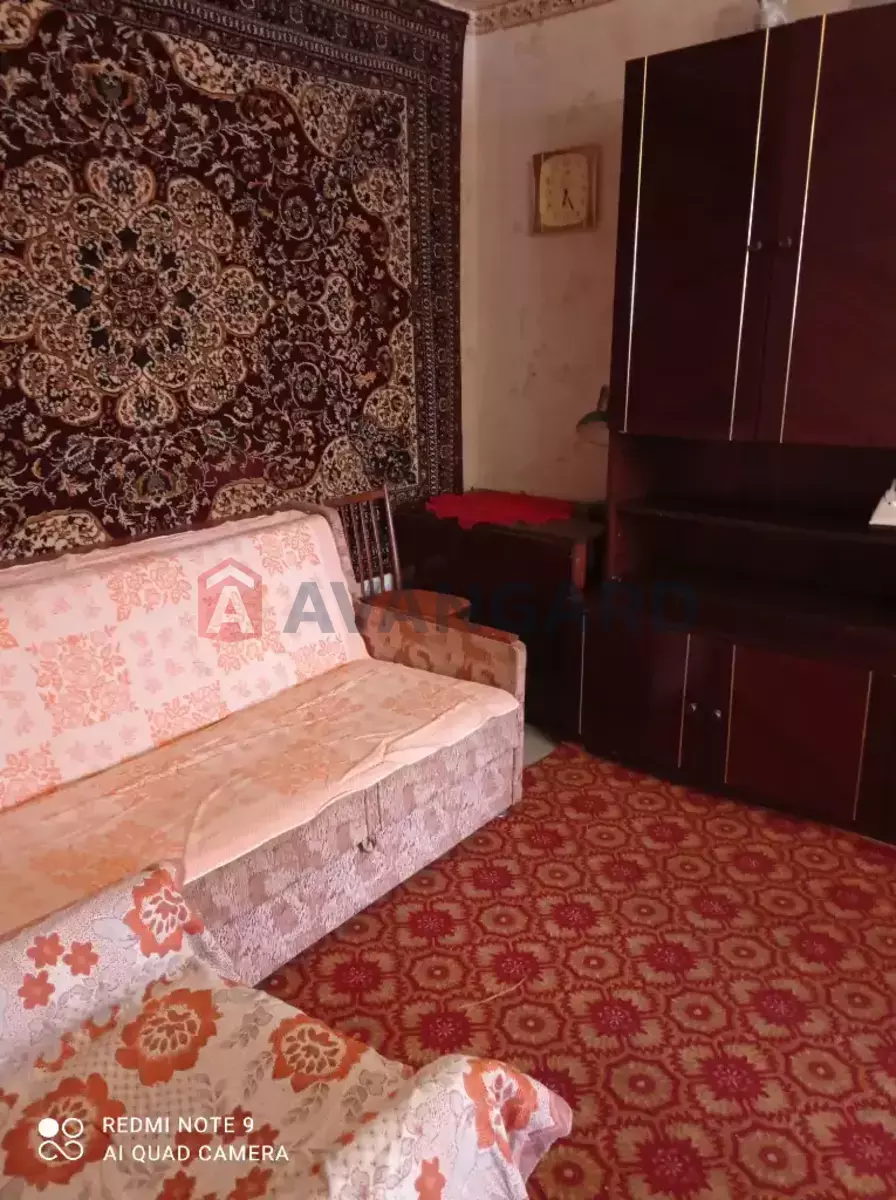 3 ��. ��������, 64/44/8 ��. �., 2/9 ������ ���� 7