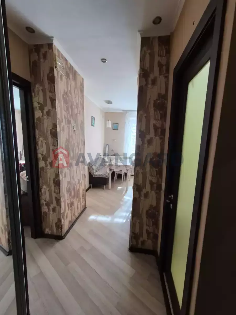 1 ��. ��������, 37/-/- ��. �., 9/9 ������ ���� 8