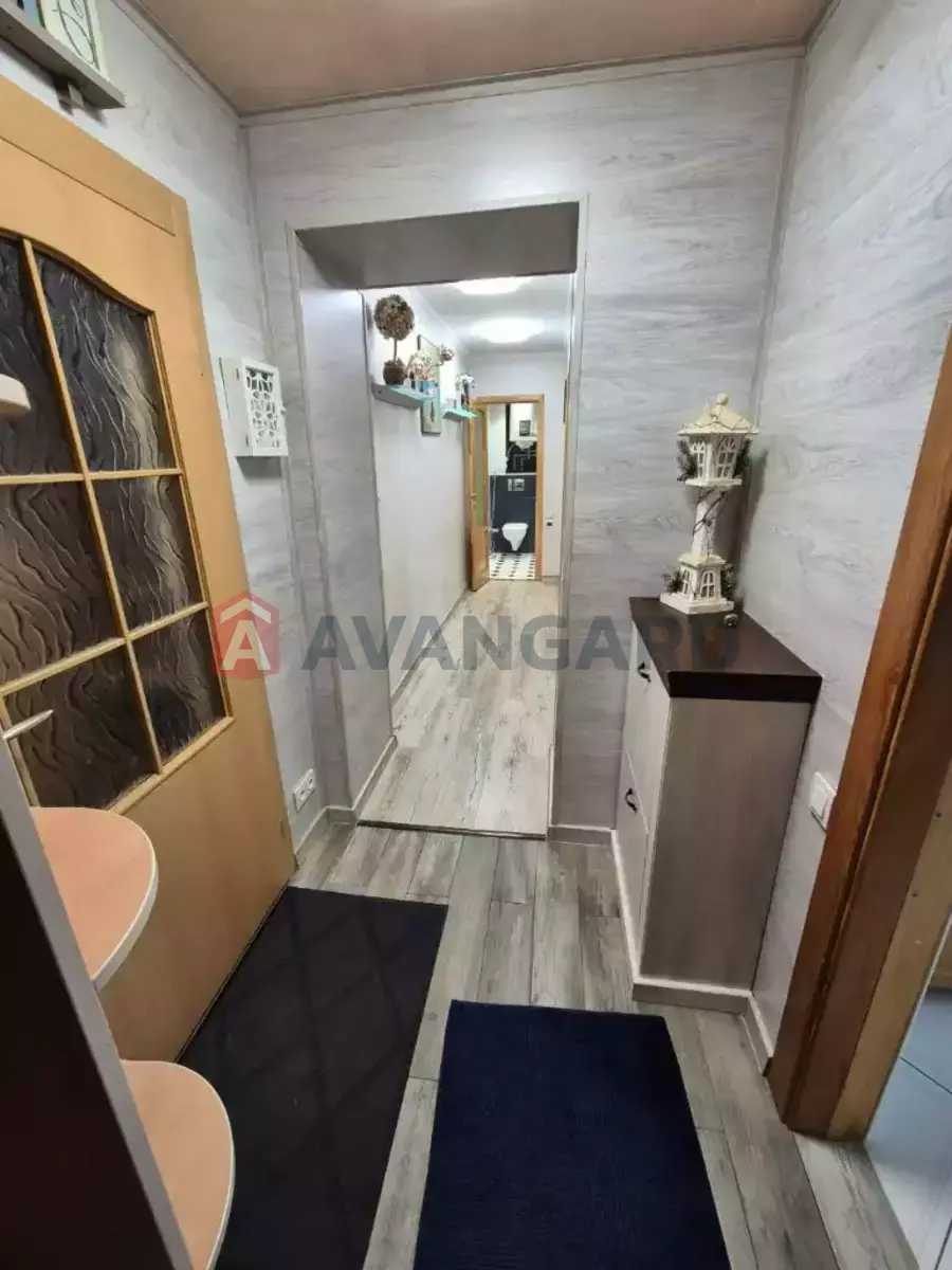 2 ����. ��������, 60/-/- ��. �., 7/11 ���� ���� 9