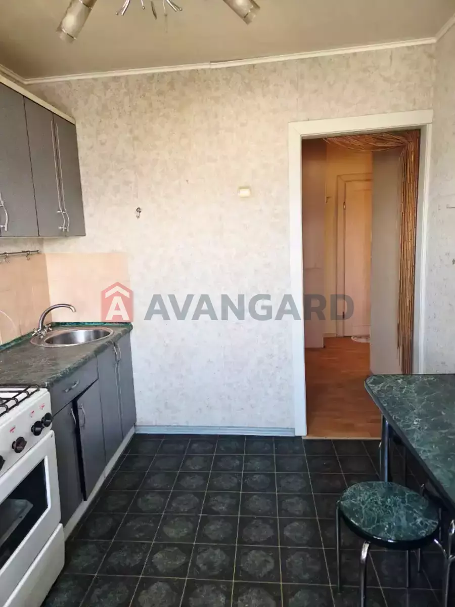 2 ��. ��������, 50/28/8 ��. �., 11/14 ������ ���� 5