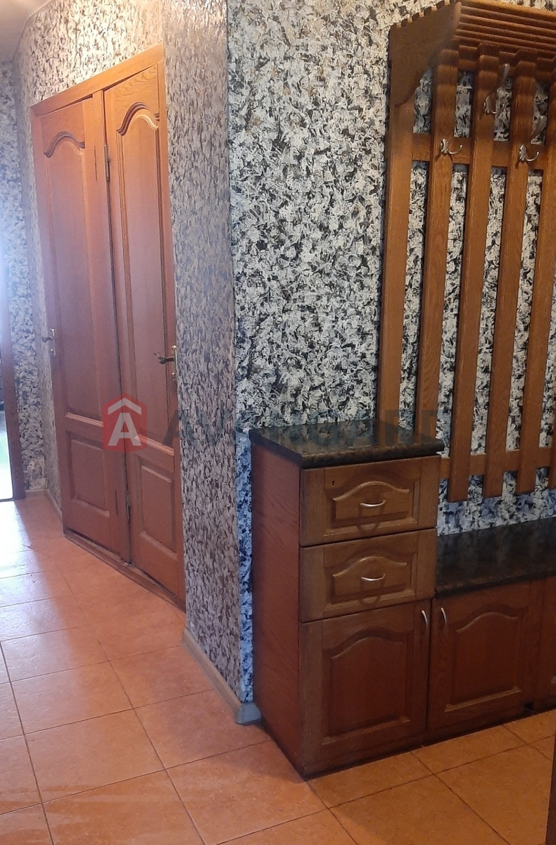 2 . , 56/-/10 . ., 2/9   10