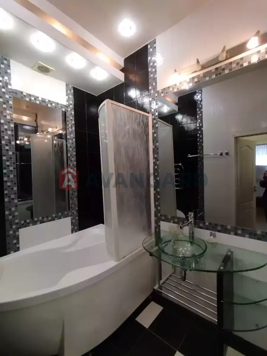 1 ��. ��������, 53/-/20 ��. �., 3/3 ������ ���� 6